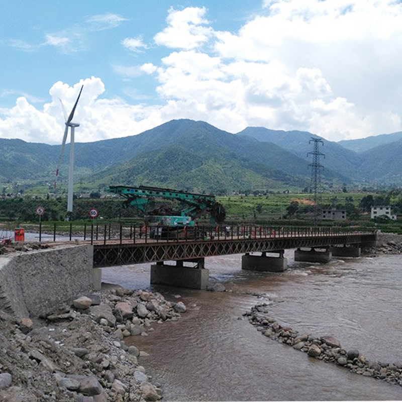 Bailey Bridge sa Nyingchi City, Tibet